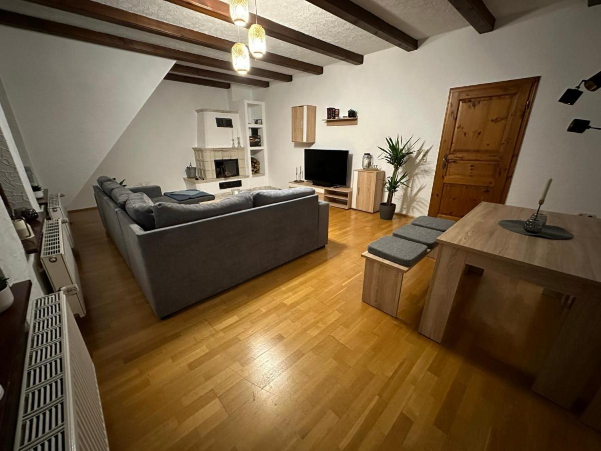 98Qm Wohnung Im Villenviertel - Voll Ausgestattet Mit Balkon Und Kamin - Wlan Gratis Wilhelmshaven Eksteriør bilde