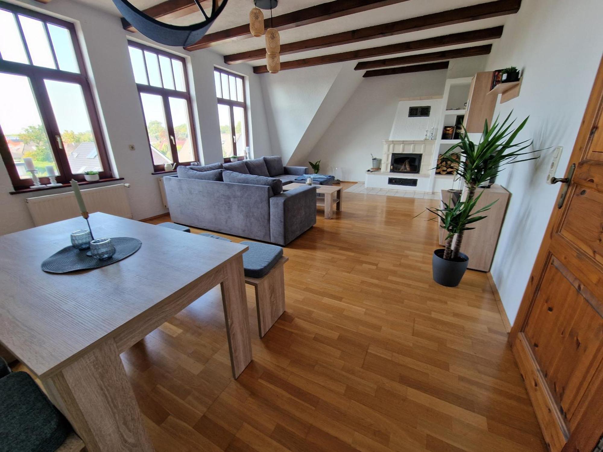 98Qm Wohnung Im Villenviertel - Voll Ausgestattet Mit Balkon Und Kamin - Wlan Gratis Wilhelmshaven Eksteriør bilde